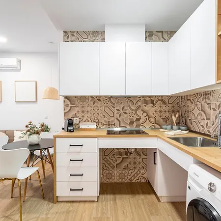 Flats Balandra 4 شقة *